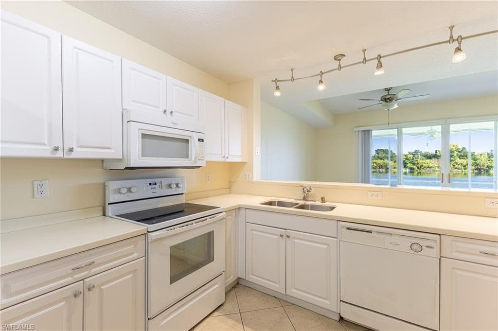 13150 Broadhurst LOOP 204-7