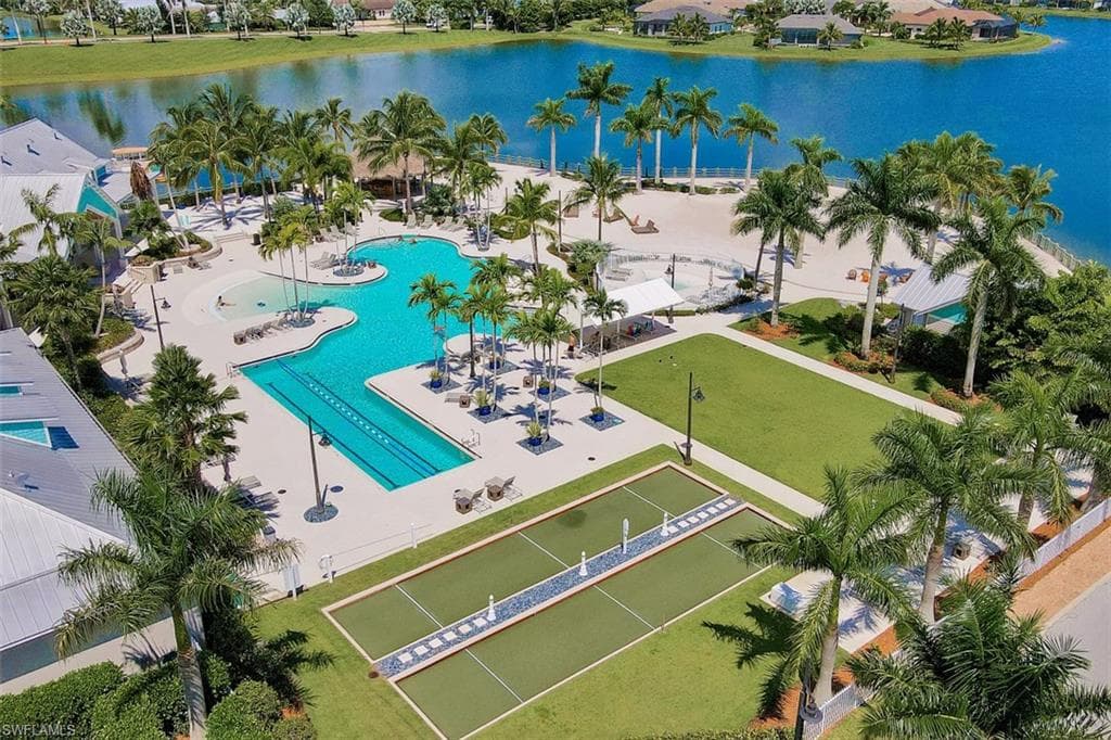 14663 Edgewater CIR-33