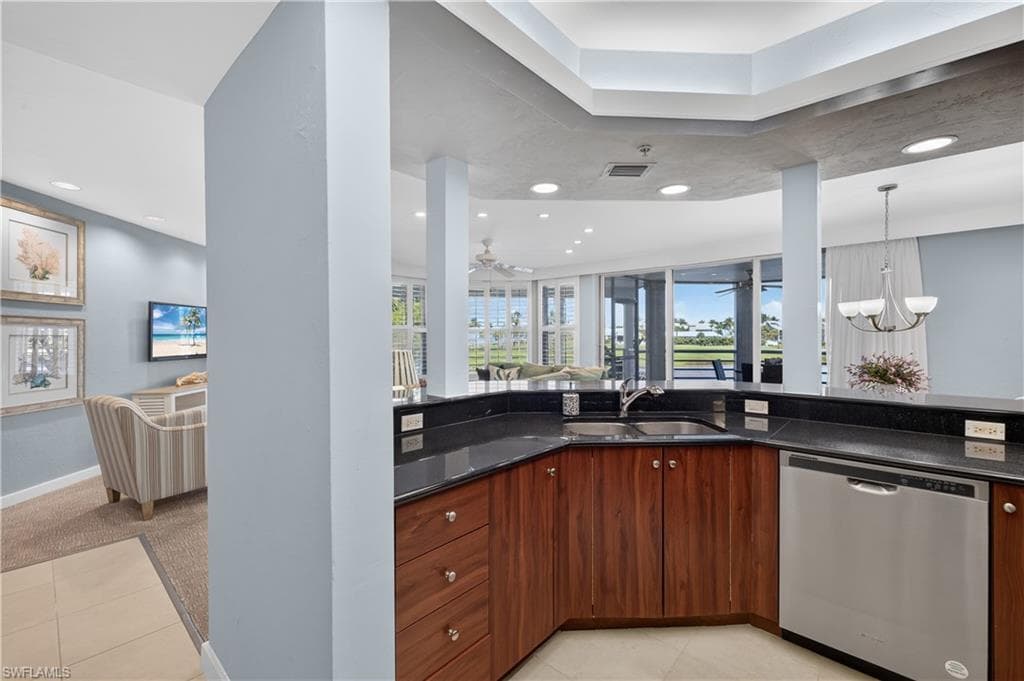 1659 Lands End Village-11