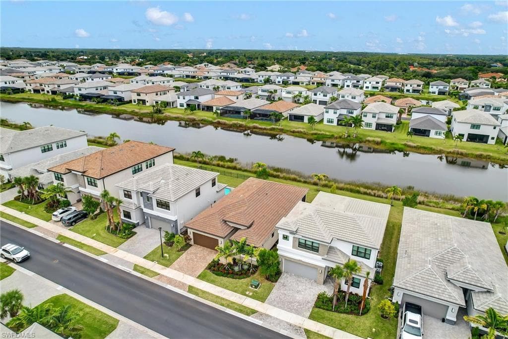 20337 Fair Oak LN-32