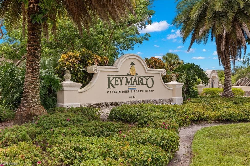 929 WHISKEY CREEK DR-2