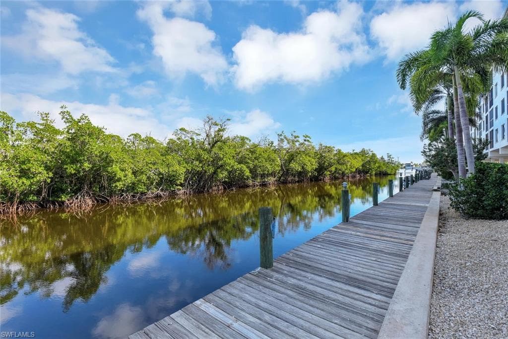 5220 Bonita Beach RD SW 204-18