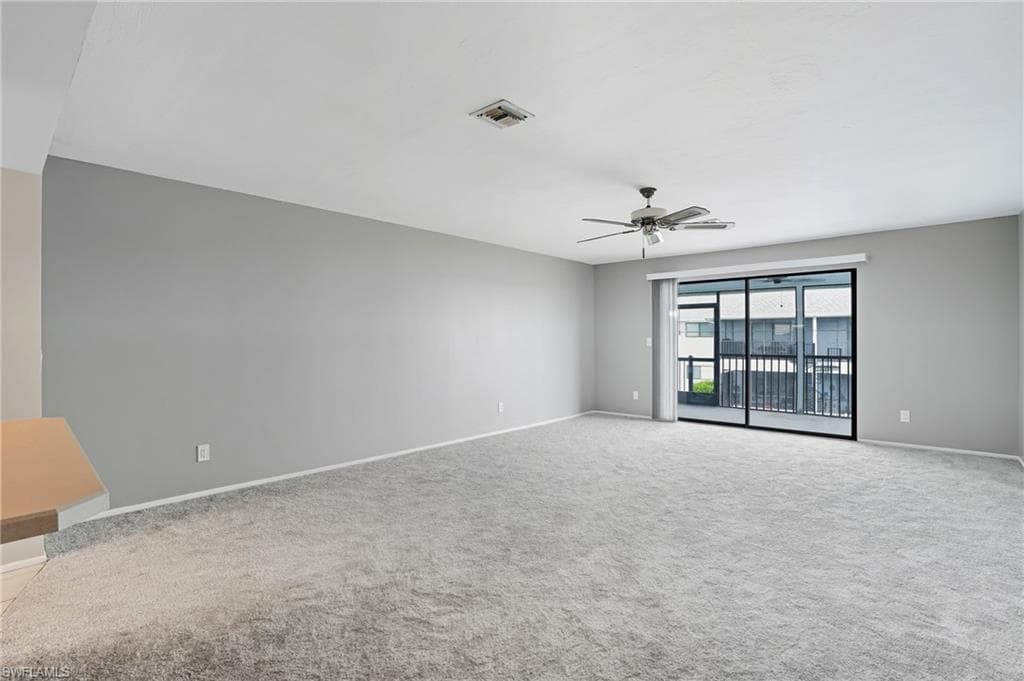1203 SW 48th TER 202-7