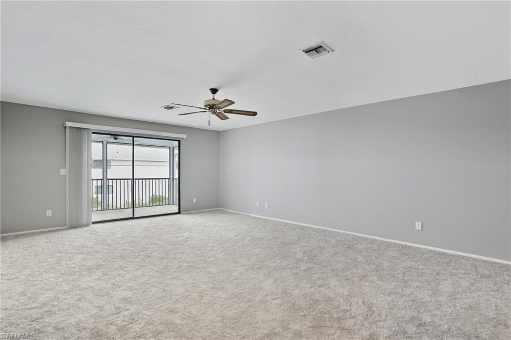 1203 SW 48th TER 202-8
