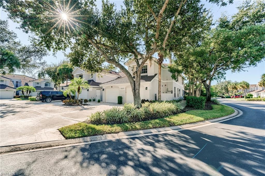 25203 Pelican Creek CIR 102-1