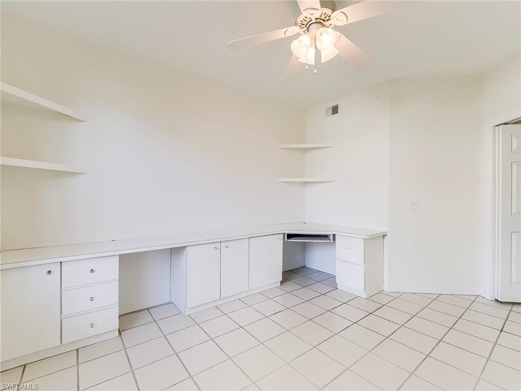 25203 Pelican Creek CIR 102-24
