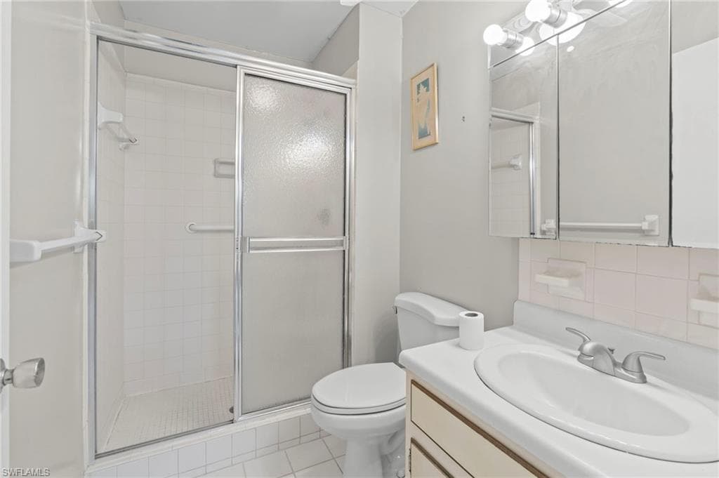 6184 Michelle WAY 243-11