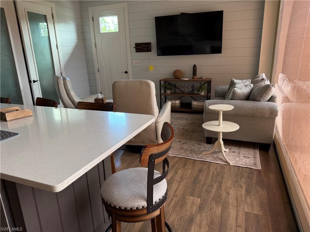 13172 Golden Palms CIR-12