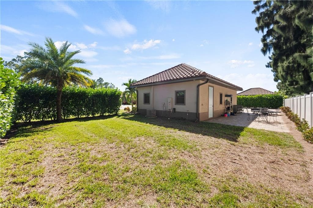 13172 Golden Palms CIR-24