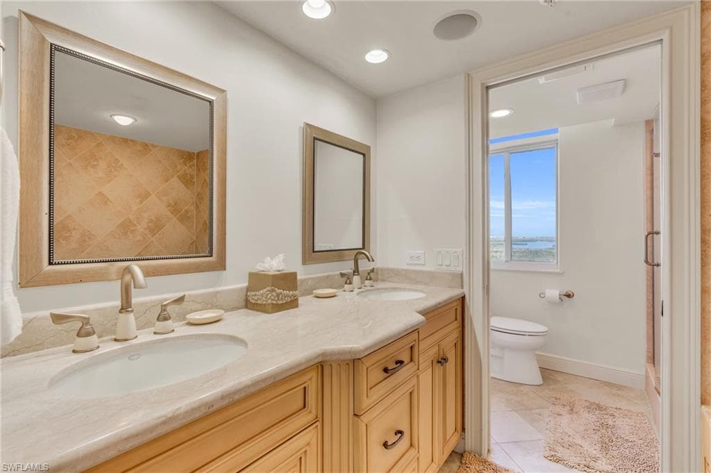 4753 Estero BLVD 1405-23
