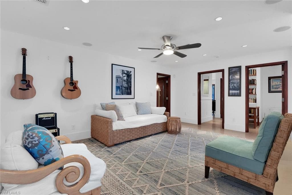 795 18th AVE S-16