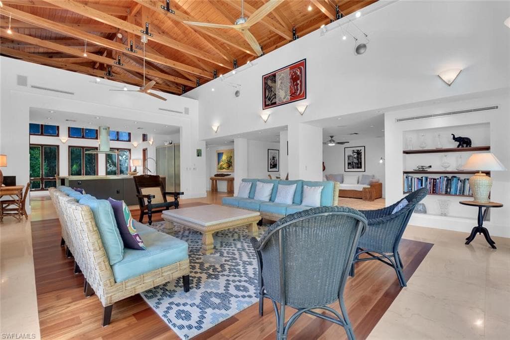795 18th AVE S-15
