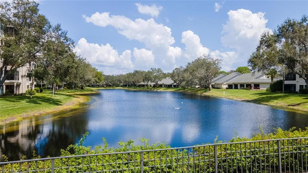 201 Arbor Lake DR 2-101-29