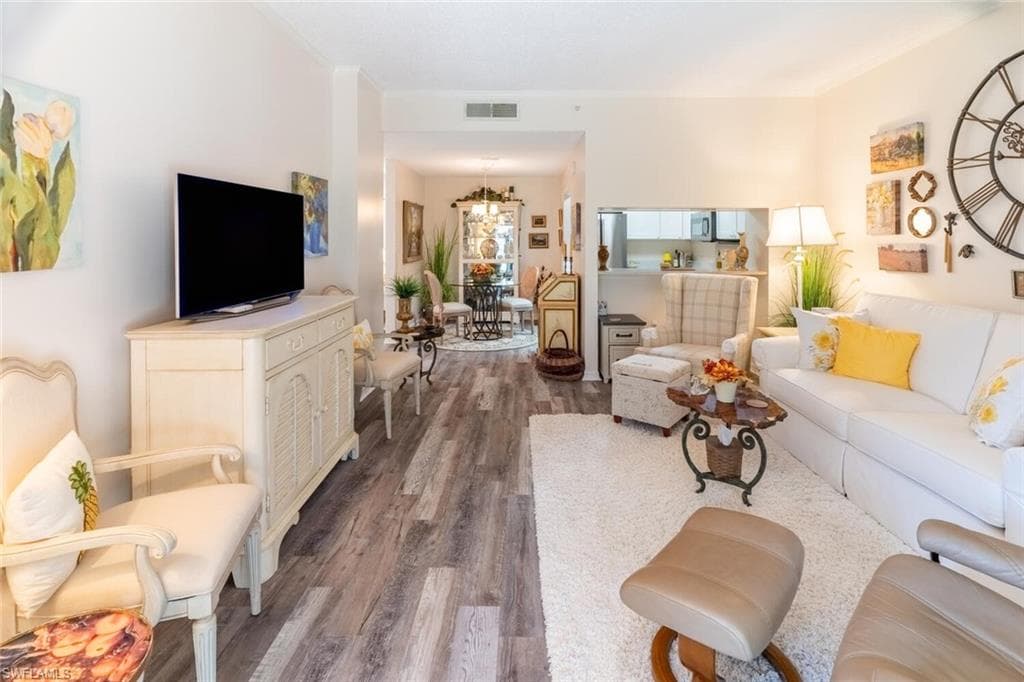 201 Arbor Lake DR 2-101-4