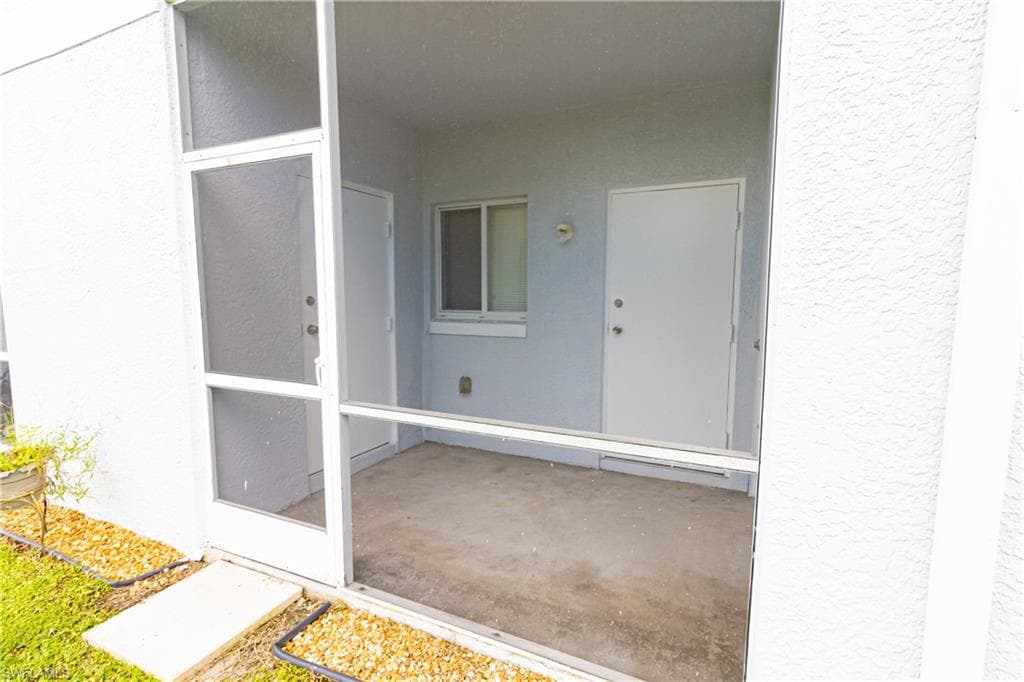 8555 Bernwood Cove LOOP 105-23