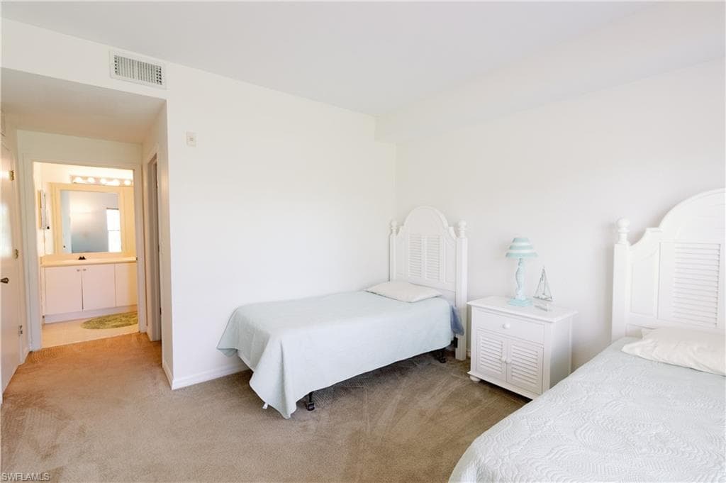 8555 Bernwood Cove LOOP 105-18