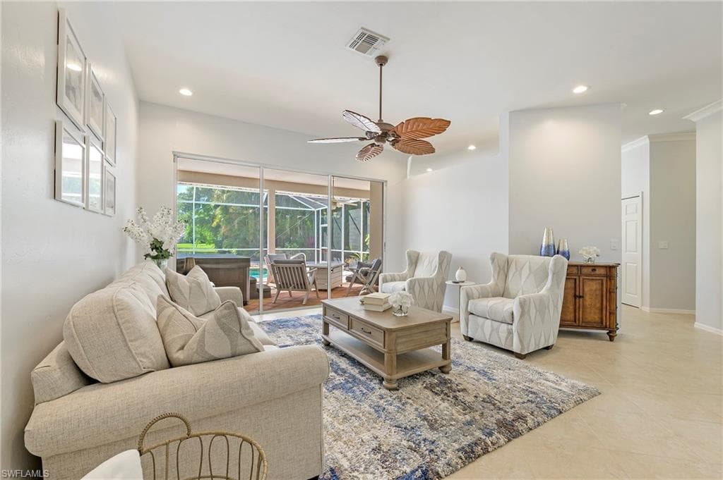 300 Wentworth CT-2