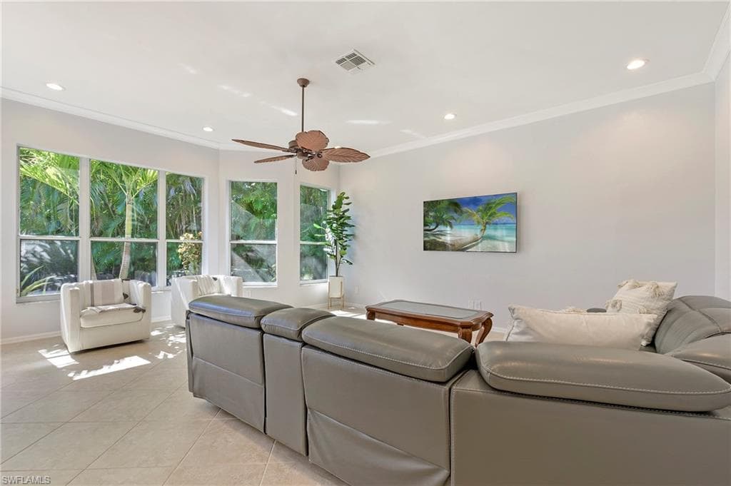 300 Wentworth CT-26