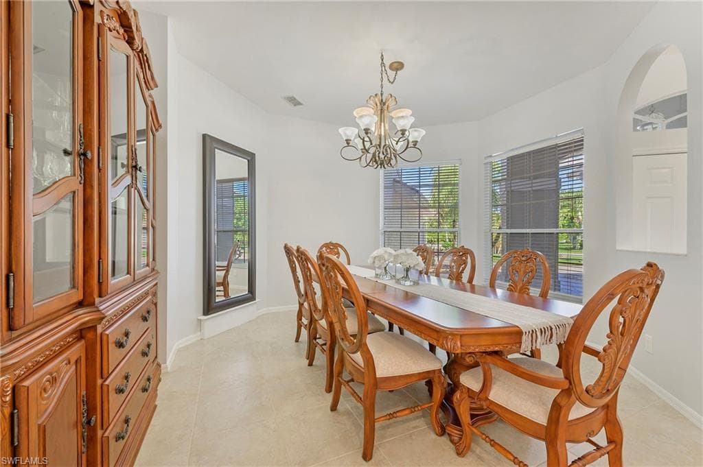 300 Wentworth CT-20