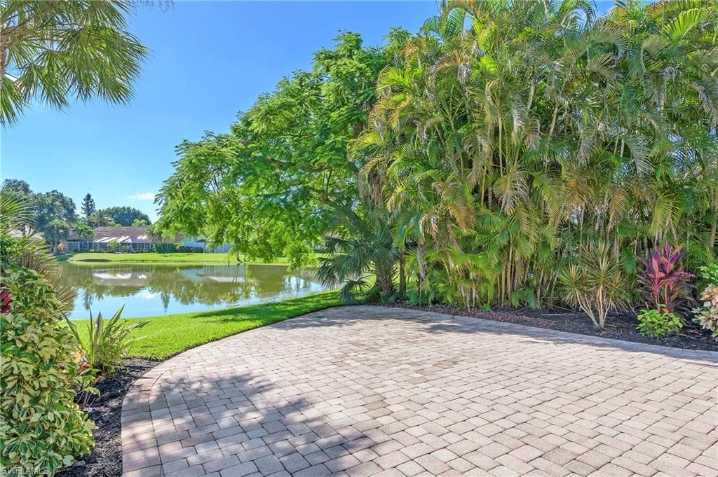 300 Wentworth CT-30