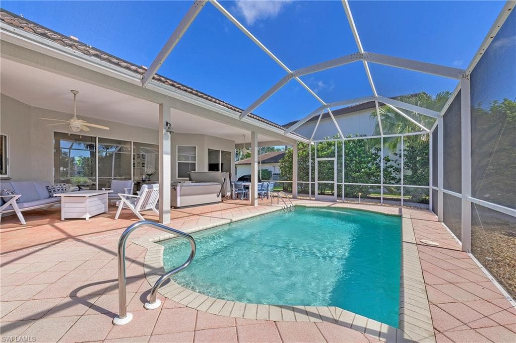 300 Wentworth CT-8