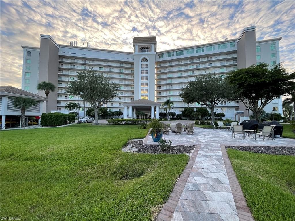 13105 Vanderbilt DR 802-1