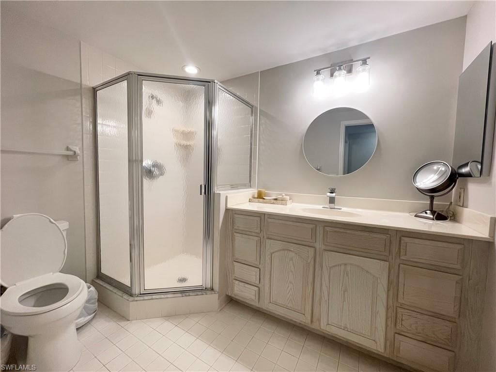 13105 Vanderbilt DR 802-15