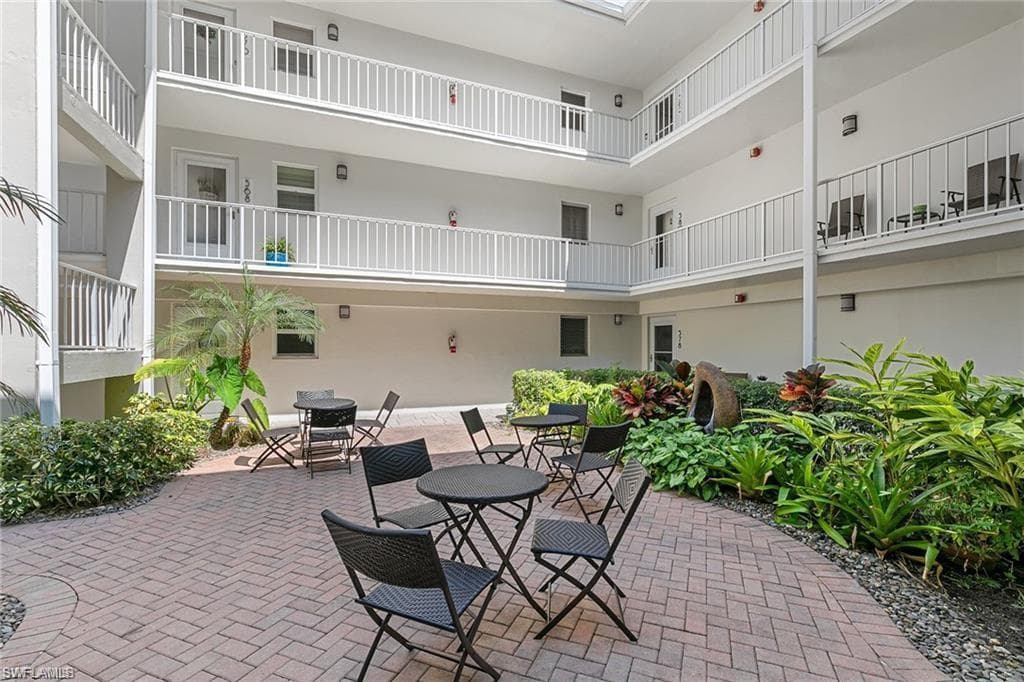 534 12th AVE S 534-28