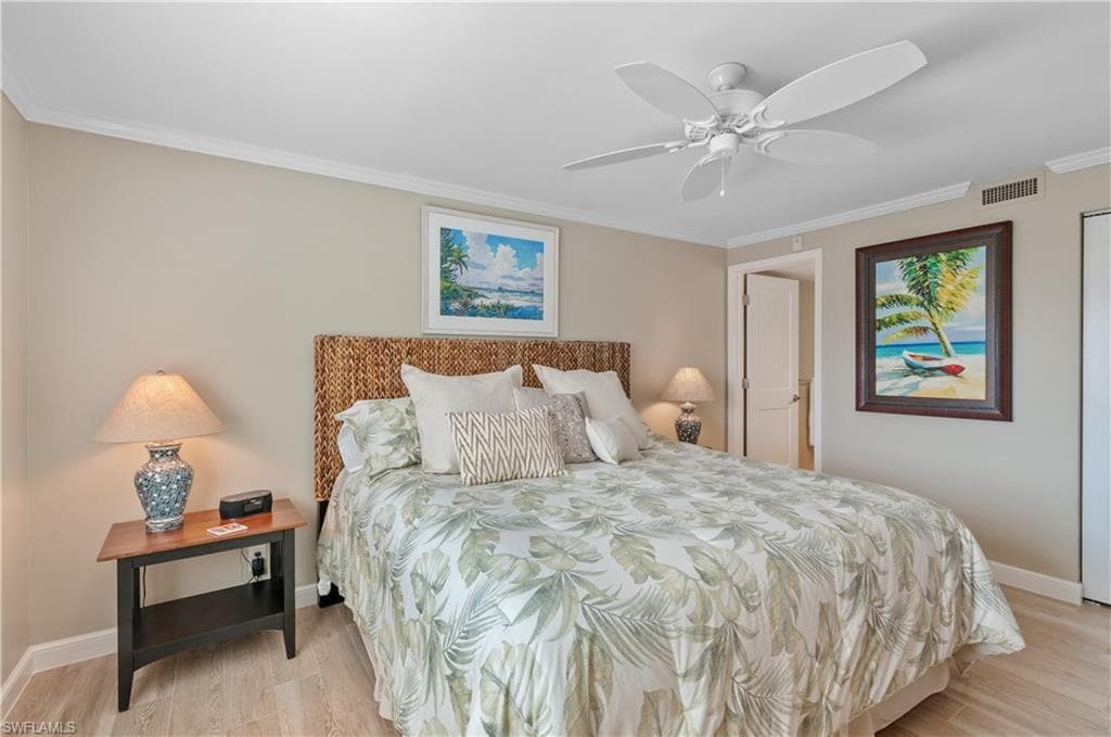534 12th AVE S 534-15