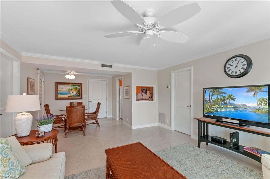 534 12th AVE S 534-8