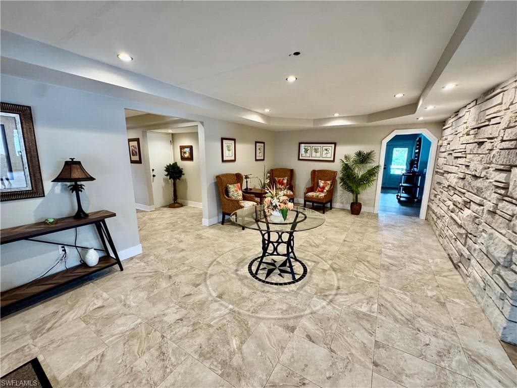 5709 Harbour Club RD-26