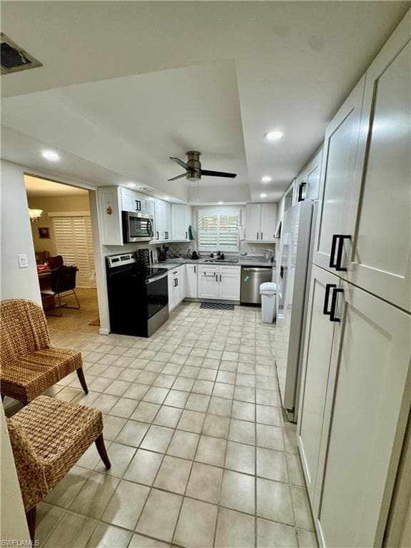 5709 Harbour Club RD-14