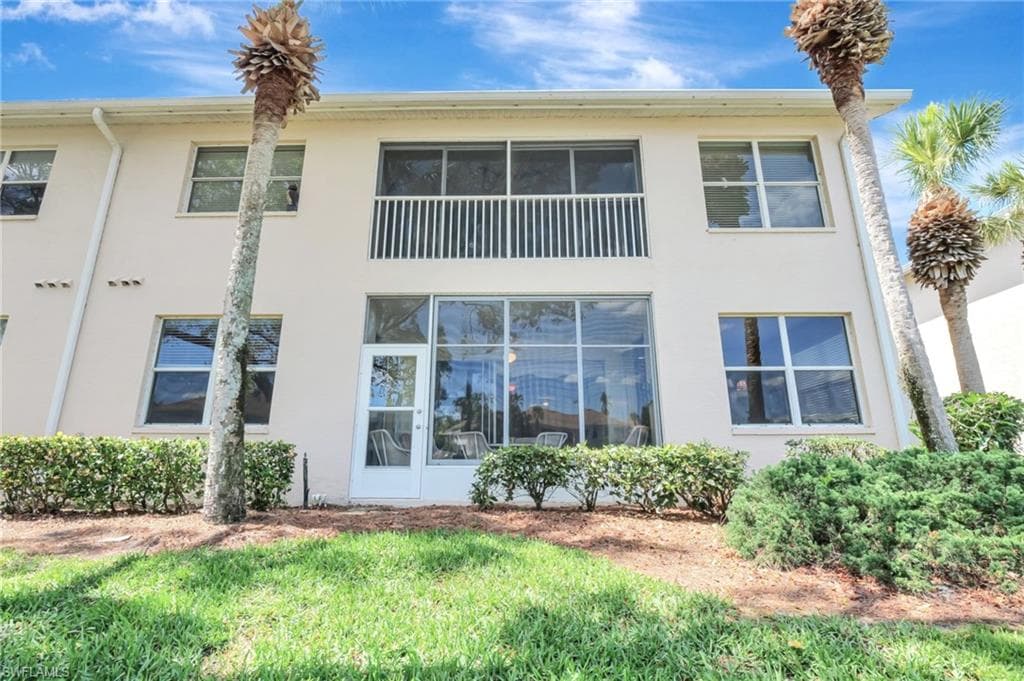 784 Carrick Bend CIR 101-27