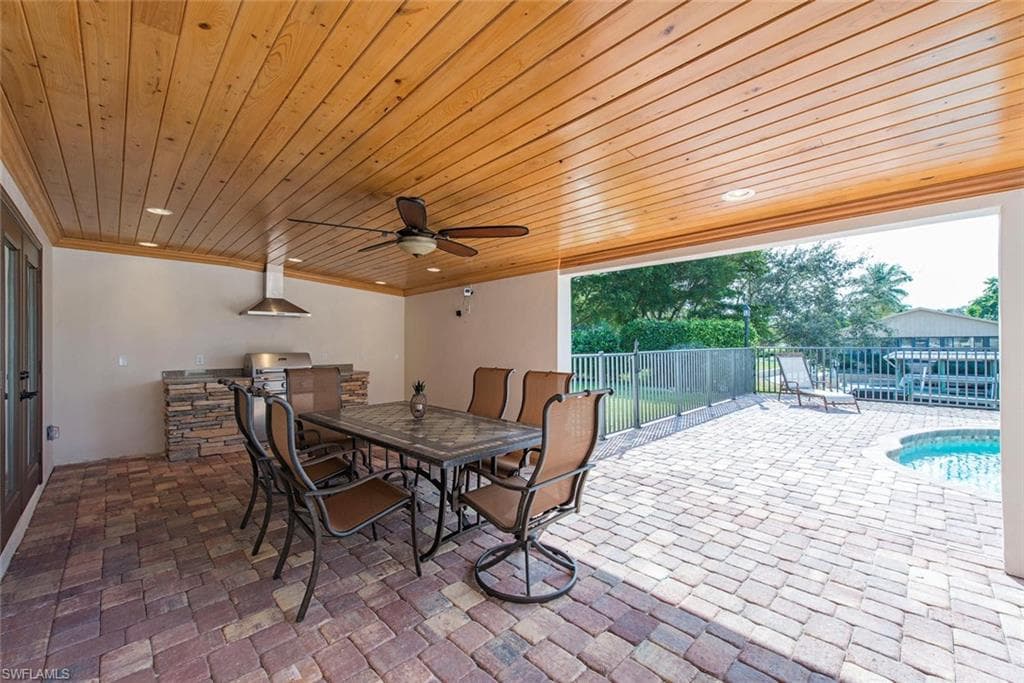 496 Flamingo AVE-13