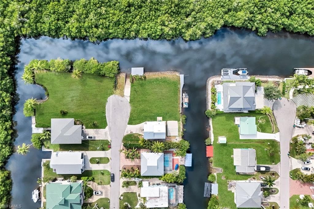 1277 Grand Canal DR-7