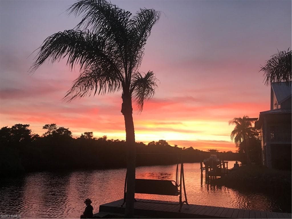 1277 Grand Canal DR-1