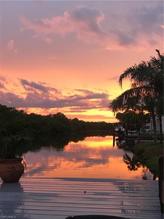 1277 Grand Canal DR-24