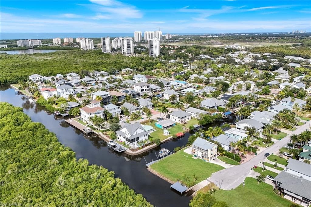 1277 Grand Canal DR-11