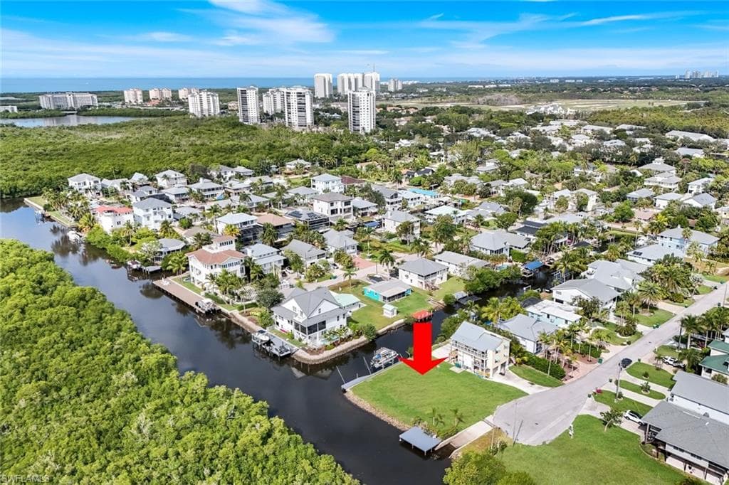 1277 Grand Canal DR-4
