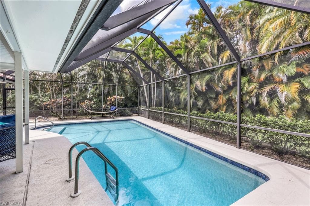 723 Willowhead DR-23