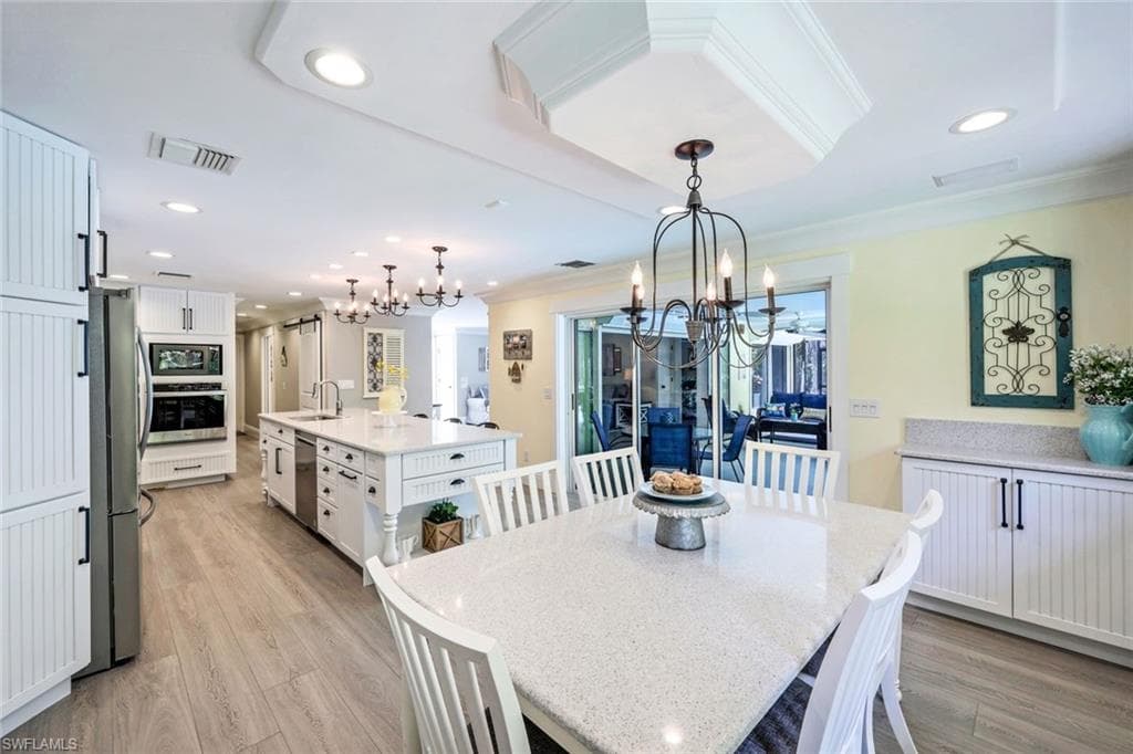 723 Willowhead DR-11