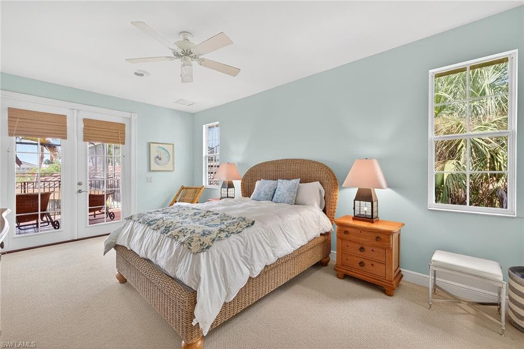 556 Eagle Creek DR-44