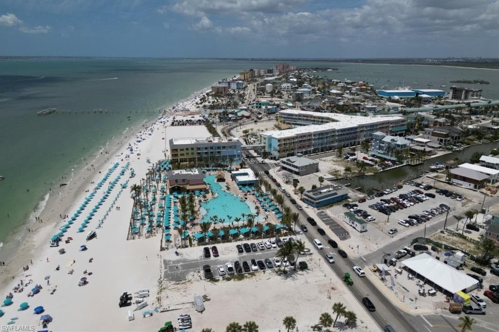 4341 Estero BLVD-10