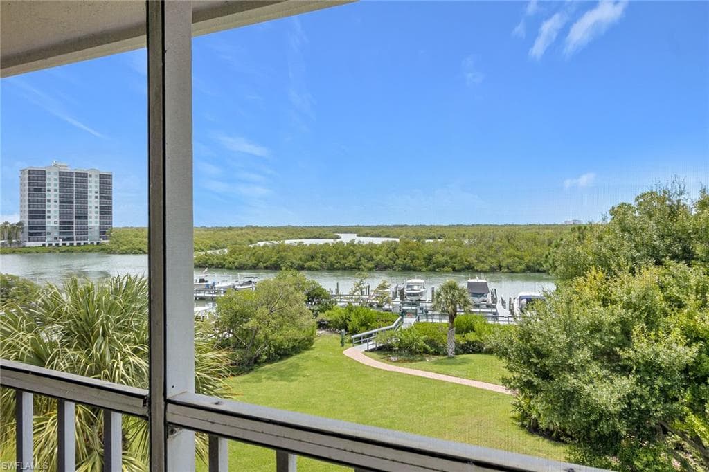 300 Horse Creek DR 408-11