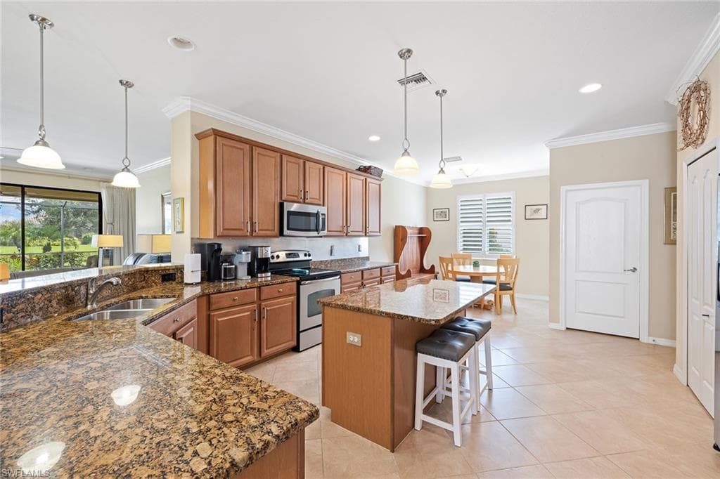 3837 Ruby WAY-12