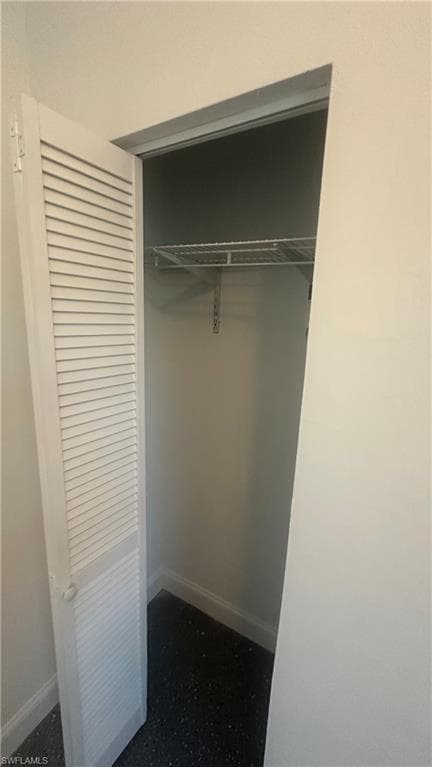 2167 Della DR-19