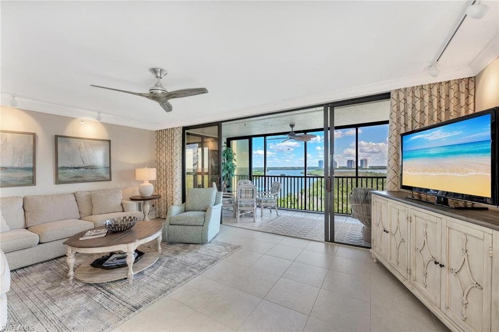 26225 Hickory BLVD 10B-2