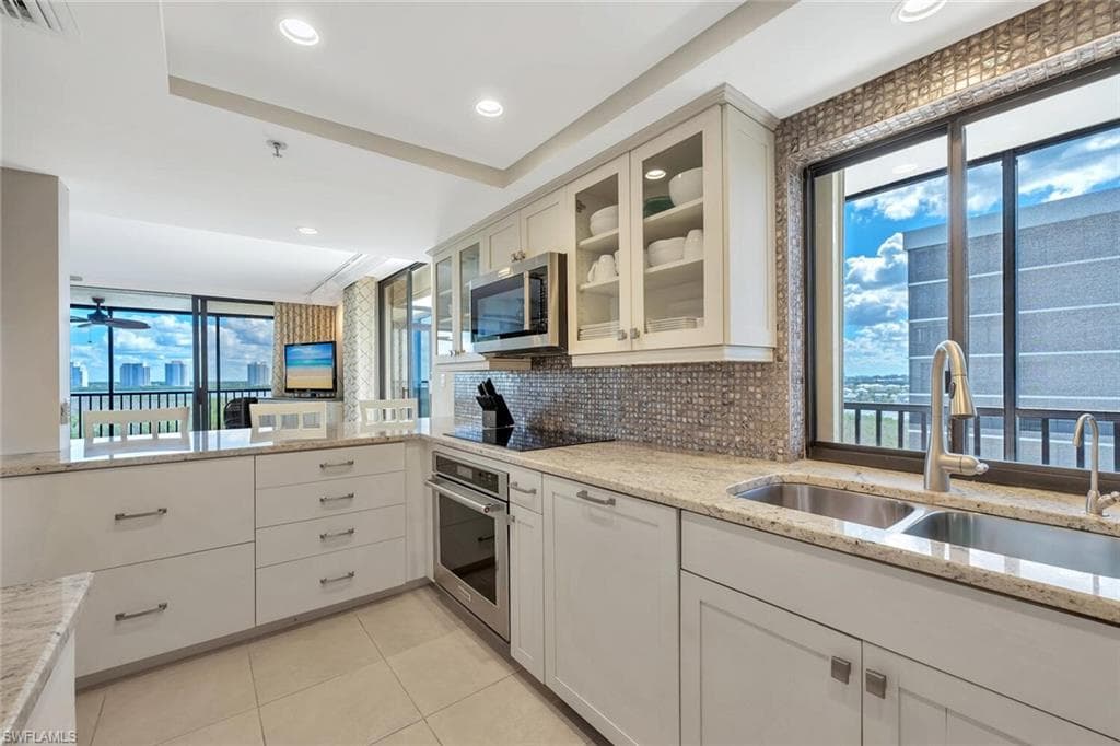 26225 Hickory BLVD 10B-12