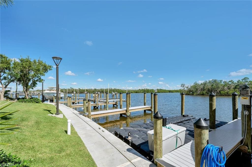 26225 Hickory BLVD 10B-36