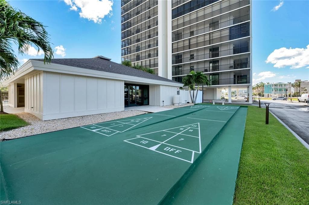 26225 Hickory BLVD 10B-35